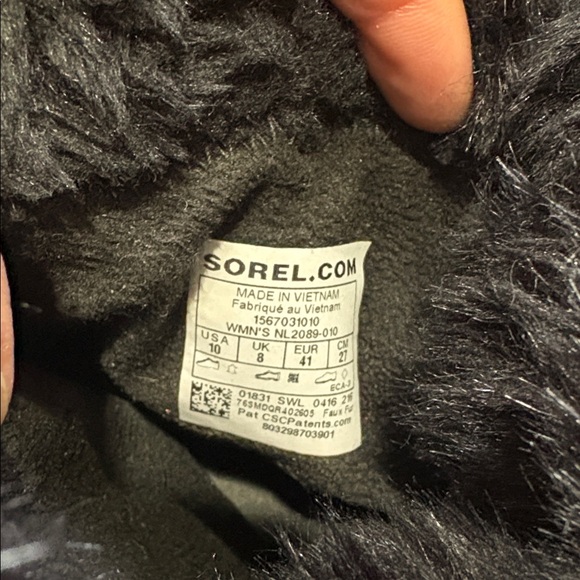 Sorel Women's Black Fur-Lined Winter Boots - Picture 6 of 6